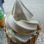 Black_sesame_soft_ice_cream